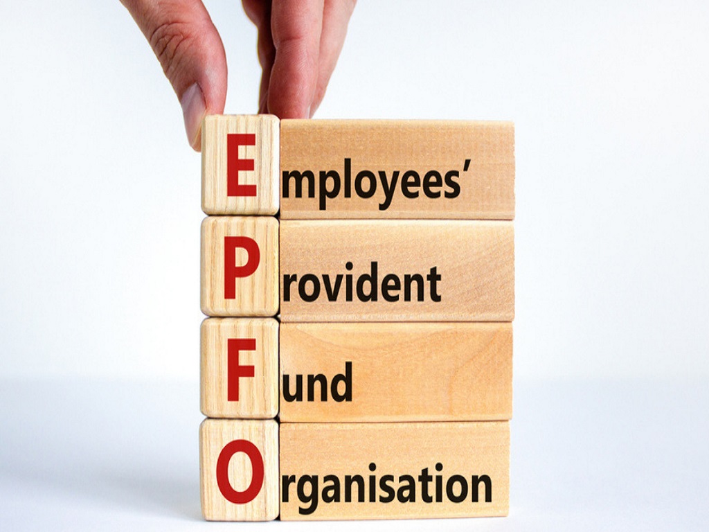 EPFO interest amount likely to be transferred soon know to check epf balance