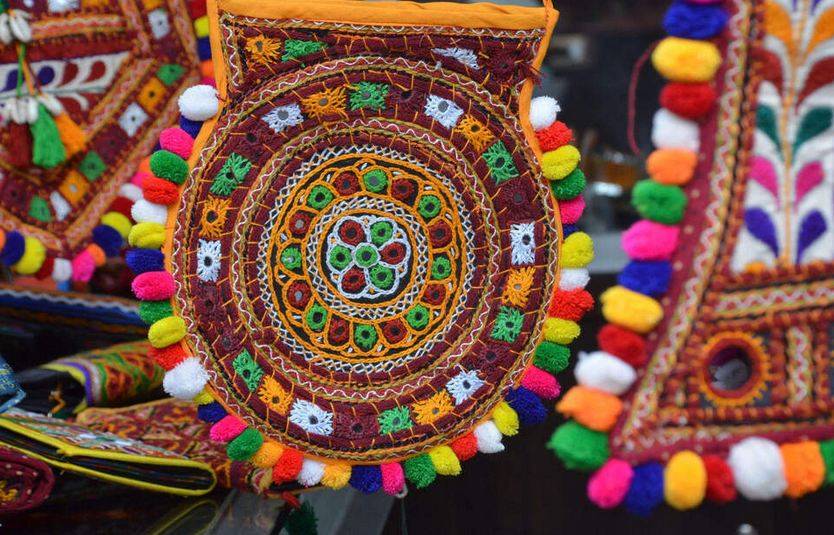 Centre starts online portal for handicraft artisans to participate in marketing events